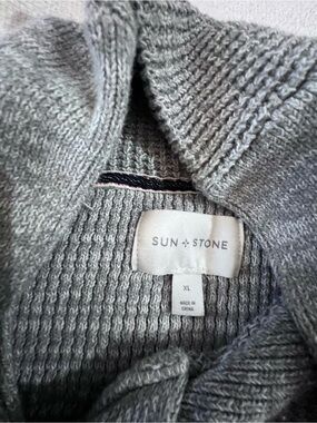 Sun + Stone Men's XL Light Gray Zip-Up Knit Sweater